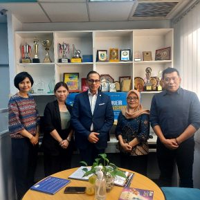 Diploma of Tourism Universitas Merdeka Malang is having cooperation with the Industry in Malaysia so the students can have their internship in Concord and Impiana Hotel located in Kuala Lumpur Malaysia. 25-26/09/2023